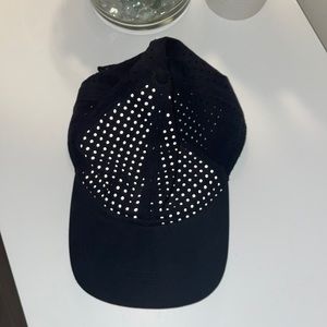 Black Lululemon baseball cap - O/S